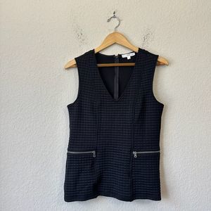 DREW Sleeveless V-Neck Quilted Top in Black USA MADE